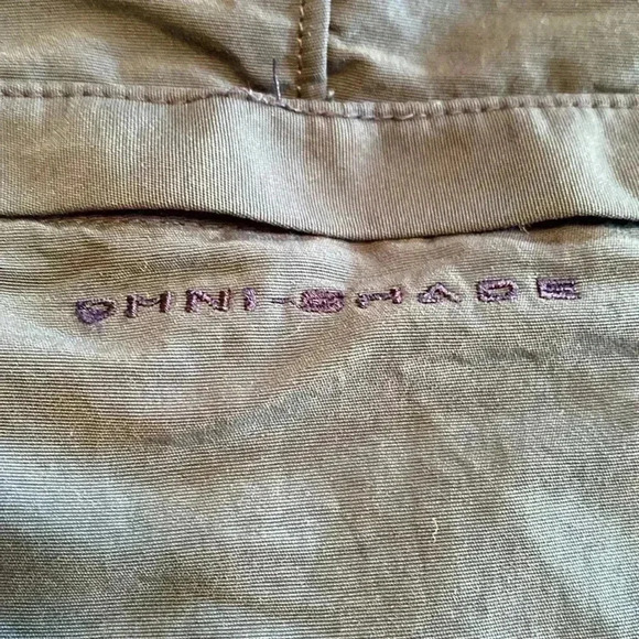 Columbia Omni Shade Performance Fishing Gear Navy Blue Mens Shorts, Size XL. - Picture 5 of 11